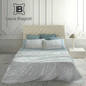 Lenzuola matrimoniali laura biagiotti taira celeste ambientato