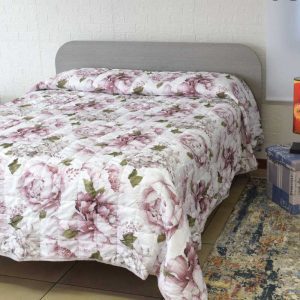 Trapuntino matrimoniale rose ambientato