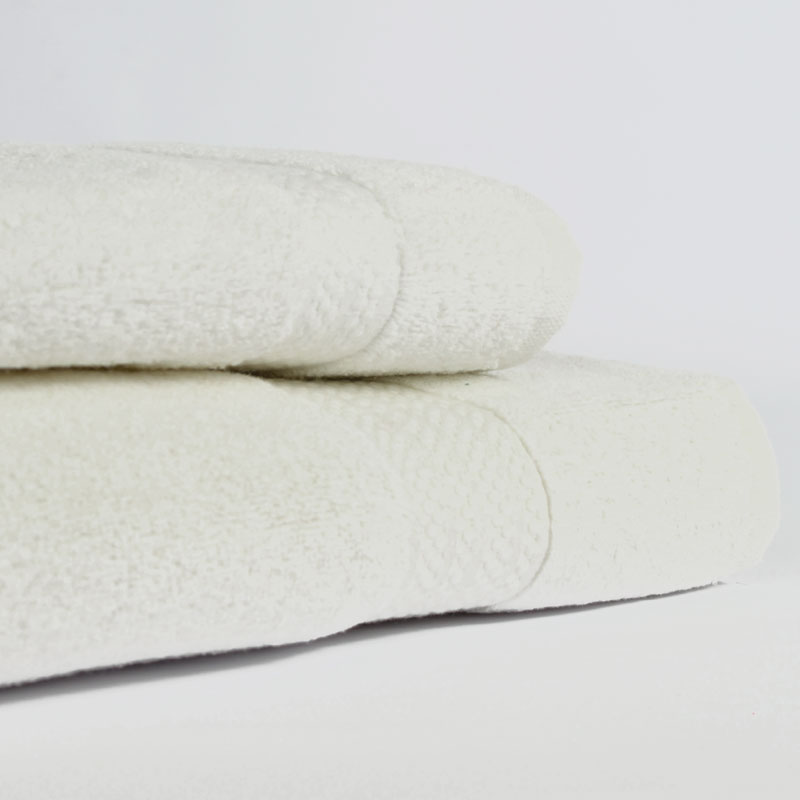 Coppia asciugamani bianco 100 particolare