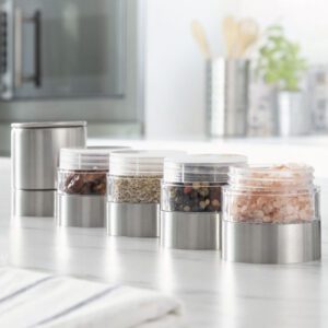 Macina spezie 4 in 1 smontato riempito