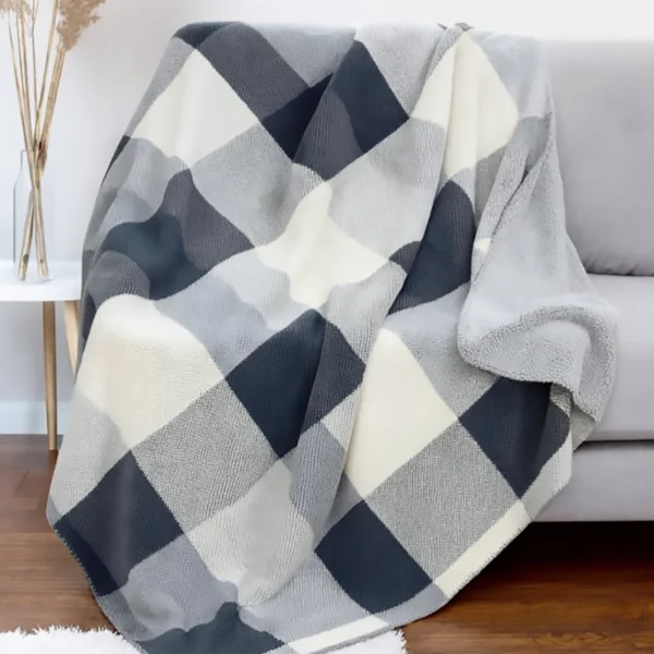 Coperta plaid linè grigio misura 210x240